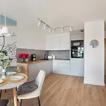 - Perlowa Przystan Apartment *