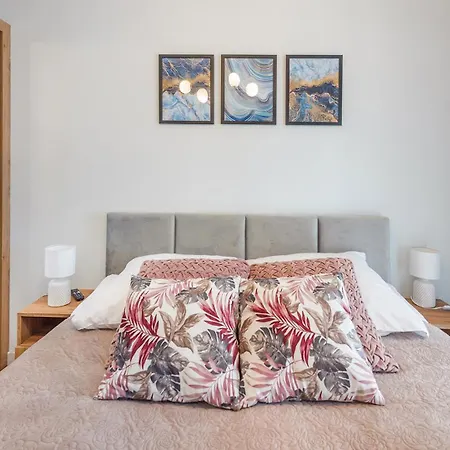 - Perlowa Przystan * Kołobrzeg