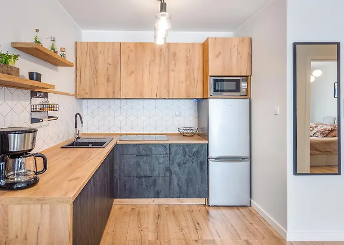 - Perlowa Przystan Kolobrzeg