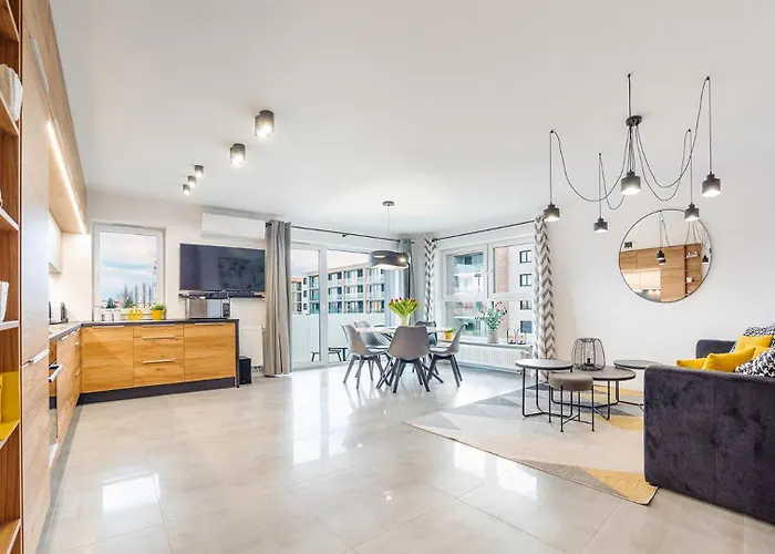 - Perlowa Przystan * Kołobrzeg